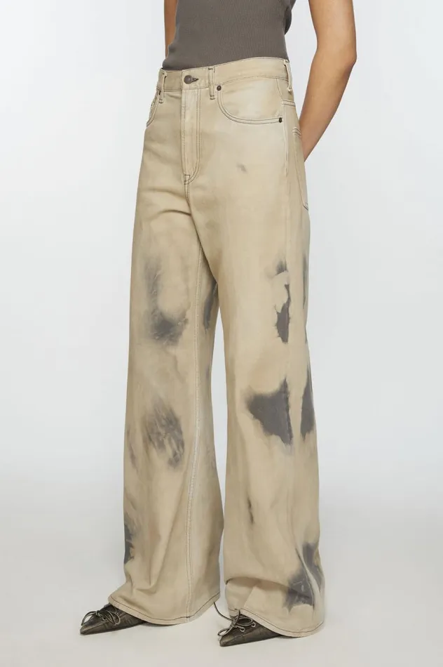 Acne Studios Relaxed Fit Jeans 8211 2022F Beigeblack Women Jeans