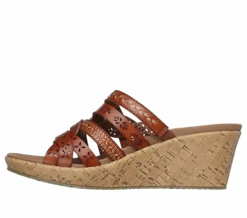 Beverlee 8211 New Resort Luggage Women SKECHERS Wedges