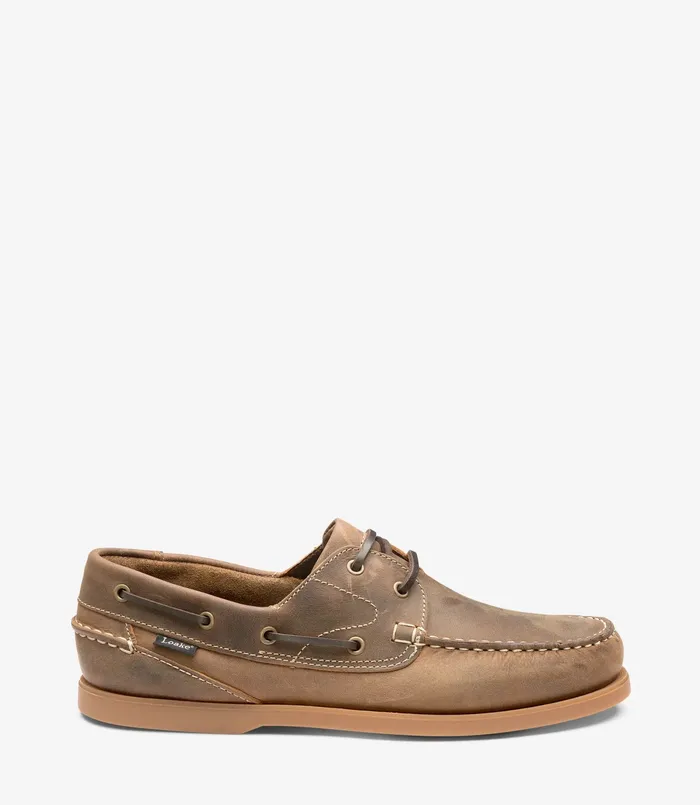 Boat Shoes Loake Men Lymington Brown Oiled Nubuck