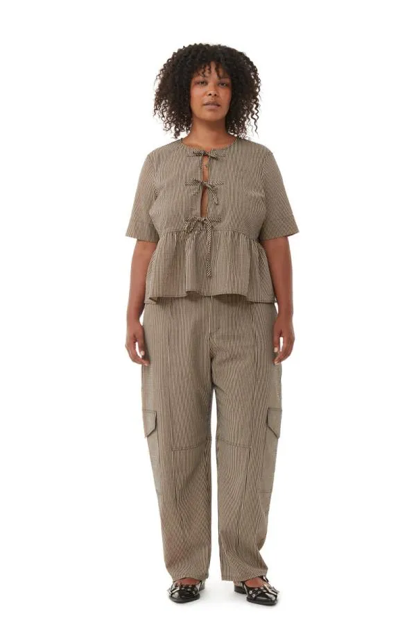 Clothing GANNI Trousers Seersucker Cargo Trousers Irish Cream Clothing GANNI Trousers Seersucker Cargo Trousers Irish Cream