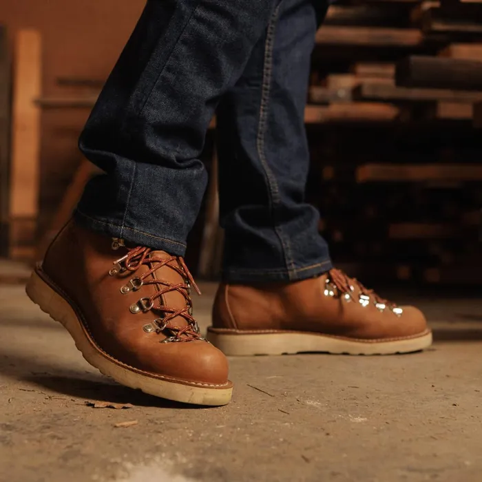 Danner Boots Mountain Light Kenton 8211 Men
