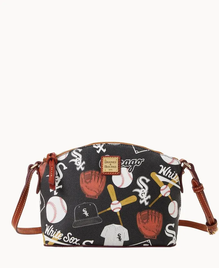 Dooney and Bourke Crossbodies MLB White Sox Suki Crossbody White Sox 8211 WomenMen Dooney and Bourke Crossbodies MLB White Sox Suki Crossbody White Sox 8211 WomenMen