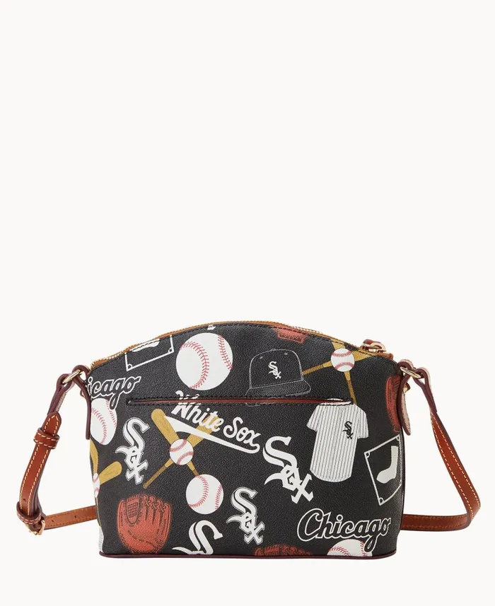 Dooney and Bourke Crossbodies MLB White Sox Suki Crossbody White Sox 8211 WomenMen Dooney and Bourke Crossbodies MLB White Sox Suki Crossbody White Sox 8211 WomenMen