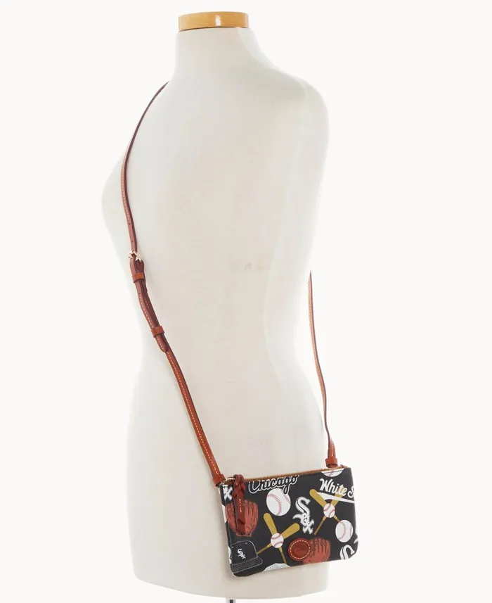 Dooney and Bourke Crossbodies MLB White Sox Top Zip Crossbody White Sox 8211 WomenMen Dooney and Bourke Crossbodies MLB White Sox Top Zip Crossbody White Sox 8211 WomenMen