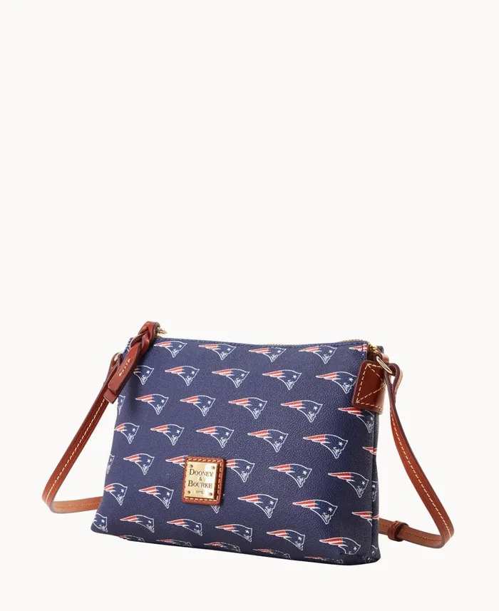 Dooney and Bourke Crossbodies NFL Patriots Crossbody Pouchette Patriots 8211 WomenMen Dooney and Bourke Crossbodies NFL Patriots Crossbody Pouchette Patriots 8211 WomenMen