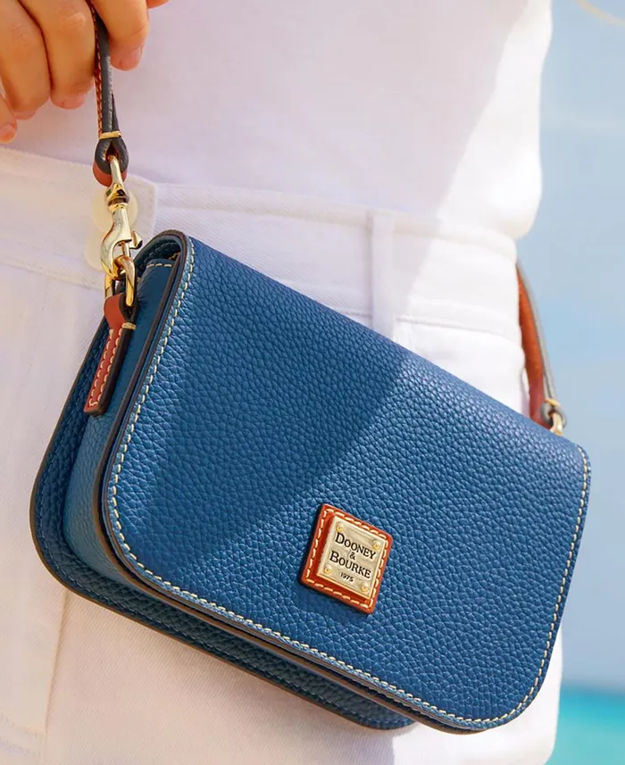 Dooney and Bourke Crossbodies Pebble Grain Kitty Crossbody Black Black 8211 WomenMen Dooney and Bourke Crossbodies Pebble Grain Kitty Crossbody Black Black 8211 WomenMen