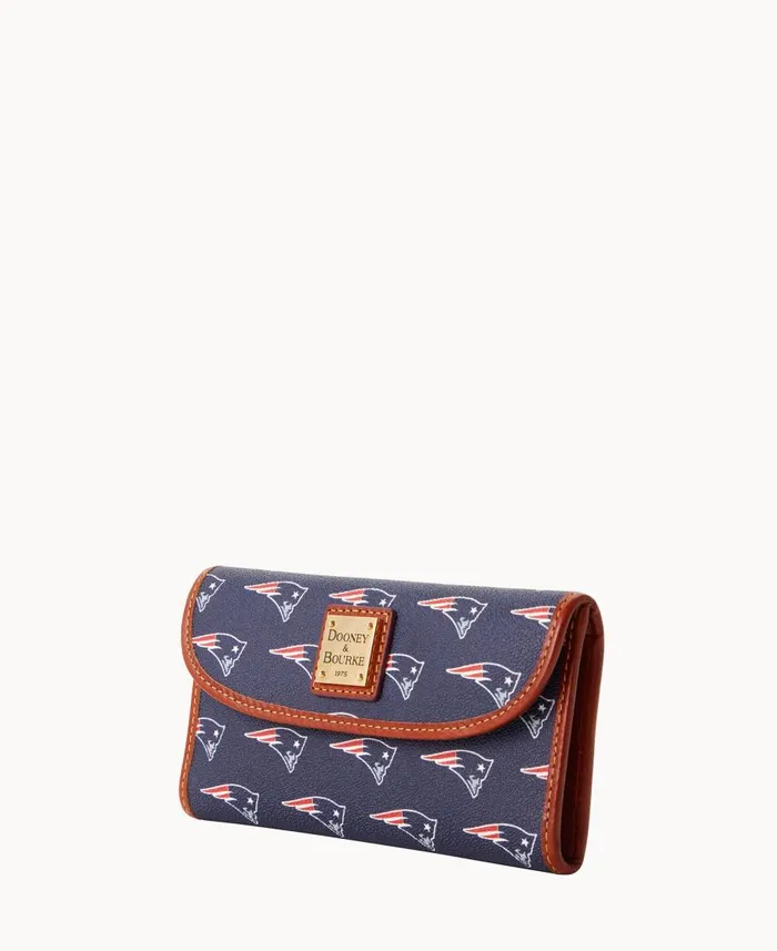 Dooney and Bourke Wallets NFL Patriots Cont Clutch Patriots 8211 WomenMen