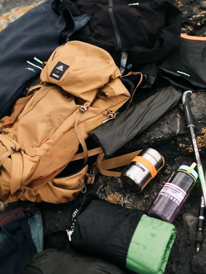 Finisterre Bags MenWomen Finisterre Gregory Amber 44 Backpack Sandstone