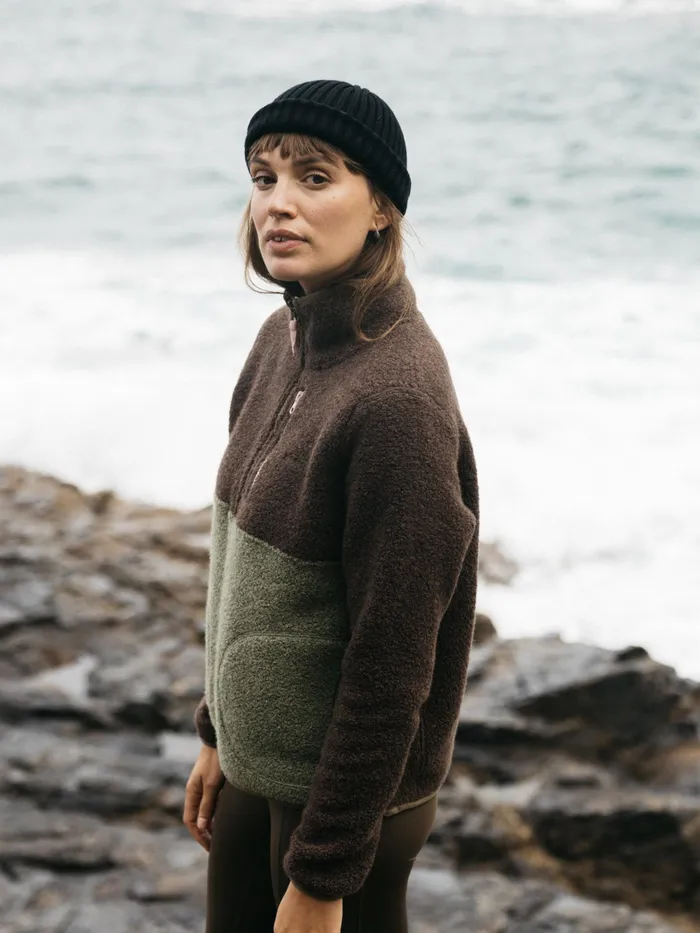 Finisterre Fleece Women Hegen 14 Zip Wool Fleece Willow Greenseal Brown