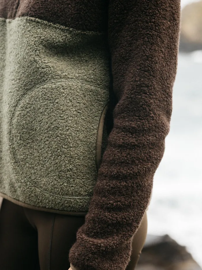 Finisterre Fleece Women Hegen 14 Zip Wool Fleece Willow Greenseal Brown
