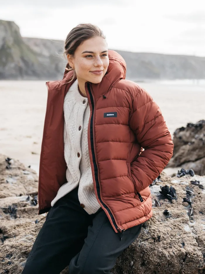 Finisterre Jackets and Coats Women Nebulas Insulated Jacket Dark Rosewood