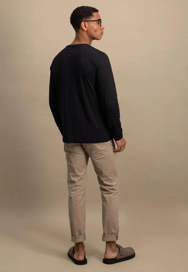 FYNCHHATTON Long sleeved Shirt With A Round Neckline Navymidnightasphaltpoppy Redblackstrong Bluewhite Men Tshirts