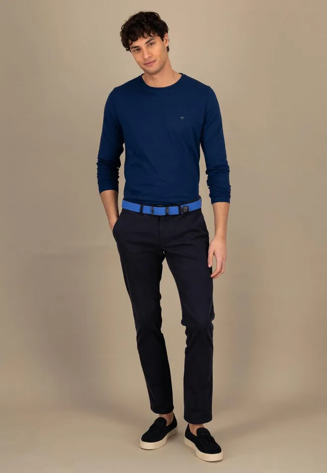 FYNCHHATTON Long sleeved Shirt With A Round Neckline Navymidnightasphaltpoppy Redblackstrong Bluewhite Men Tshirts