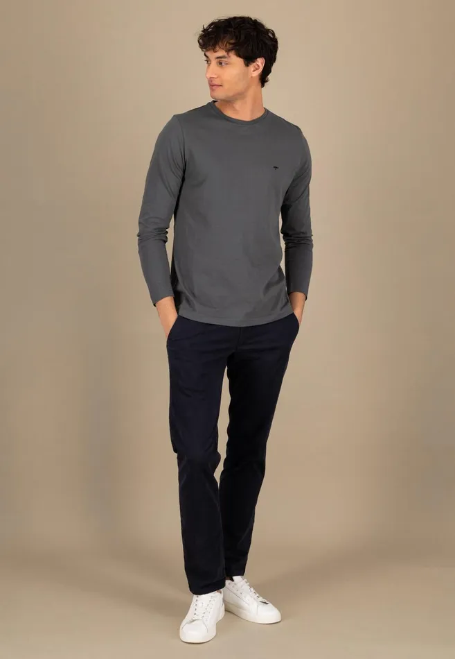 FYNCHHATTON Long sleeved Shirt With A Round Neckline Navymidnightasphaltpoppy Redblackstrong Bluewhite Men Tshirts