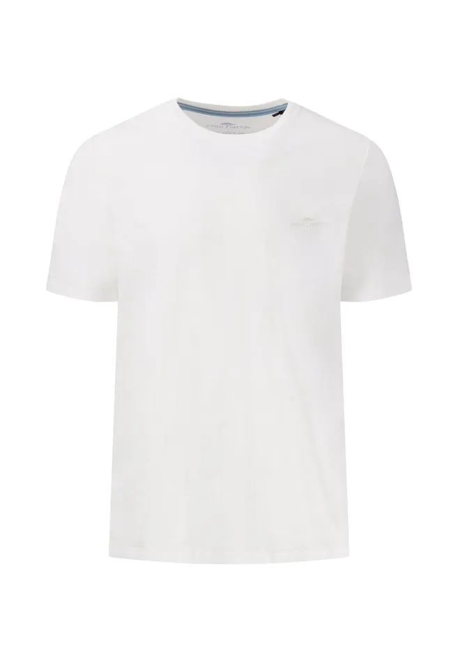 FYNCHHATTON Tshirt Made Of 100 Cotton With A Logodail Peesummer Breezenavyturf Greennew Offwhite Men Tshirts