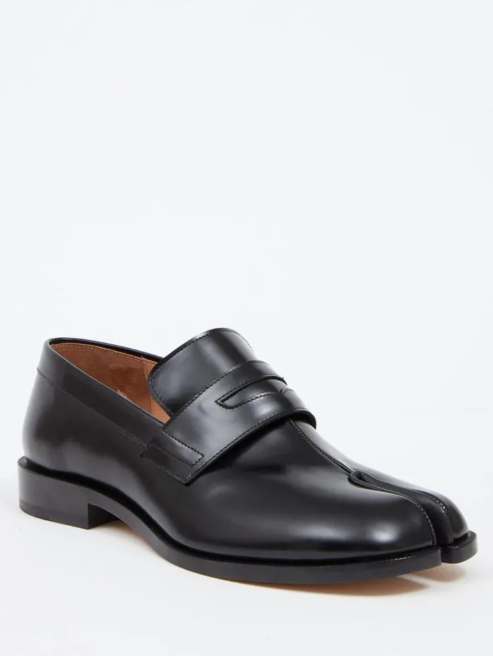 Henrik Vibskov Boutique Tabi Leather Loafers 8211 Black Men Tabis