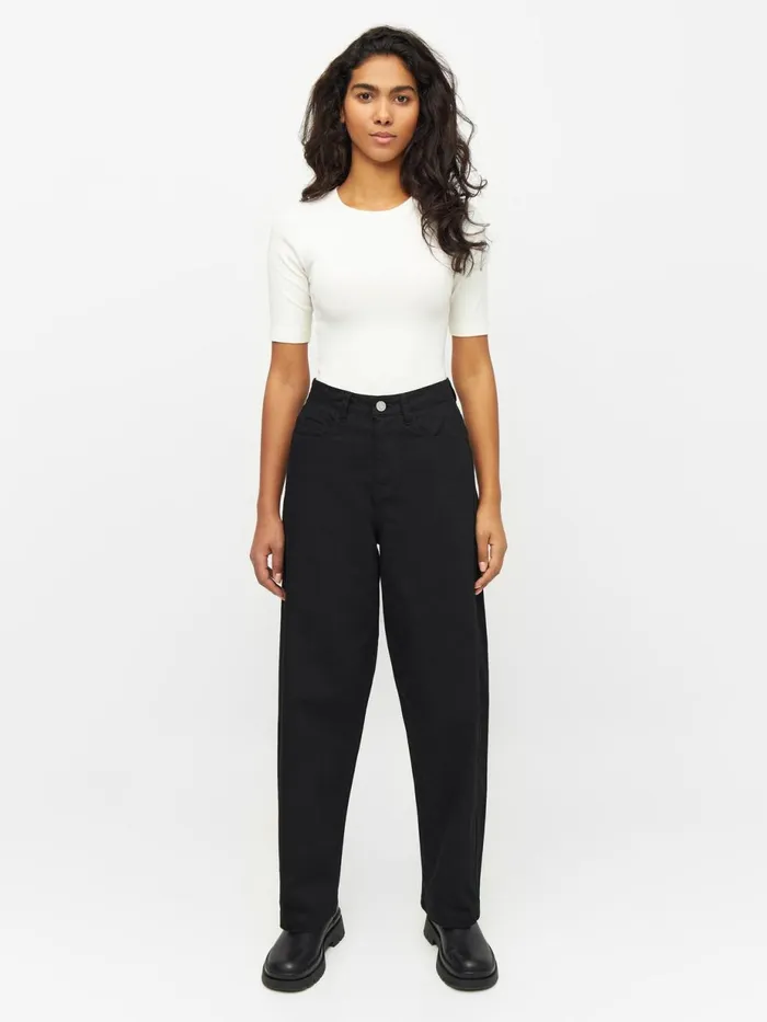 KnowledgeCotton Apparel Pants CHLOE Barrel Highrise Twill 5pocket Pants Black Jet 8211 Women KnowledgeCotton Apparel Pants CHLOE Barrel Highrise Twill 5pocket Pants Black Jet 8211 Women