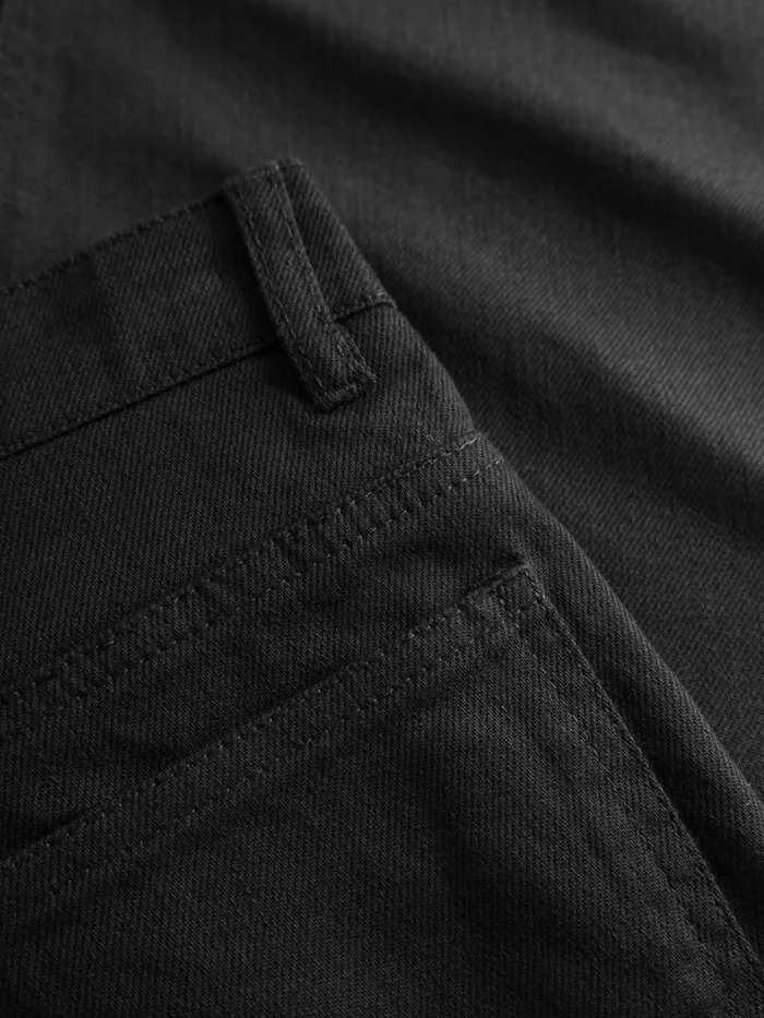KnowledgeCotton Apparel Pants CHLOE Barrel Highrise Twill 5pocket Pants Black Jet 8211 Women KnowledgeCotton Apparel Pants CHLOE Barrel Highrise Twill 5pocket Pants Black Jet 8211 Women
