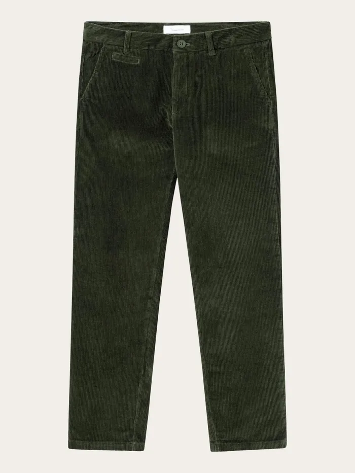 KnowledgeCotton Apparel Pants CHUCK Regular 8wales Corduroy Chino Pants Forrest Night 8211 Men KnowledgeCotton Apparel Pants CHUCK Regular 8wales Corduroy Chino Pants Forrest Night 8211 Men