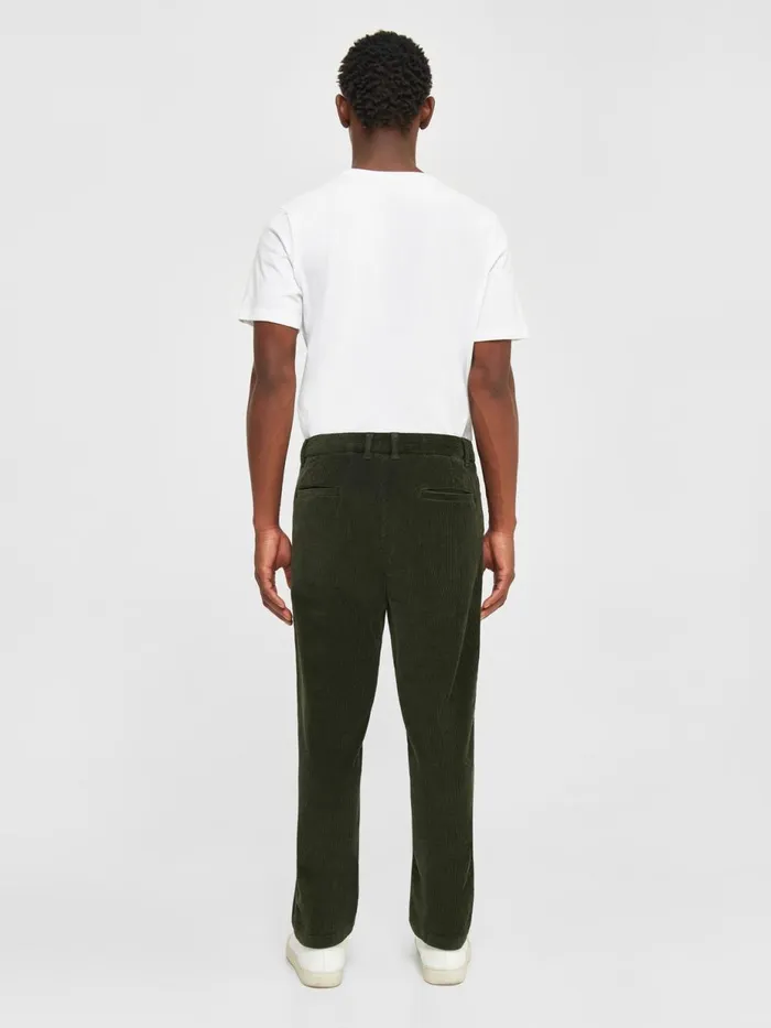 KnowledgeCotton Apparel Pants CHUCK Regular 8wales Corduroy Chino Pants Forrest Night 8211 Men KnowledgeCotton Apparel Pants CHUCK Regular 8wales Corduroy Chino Pants Forrest Night 8211 Men