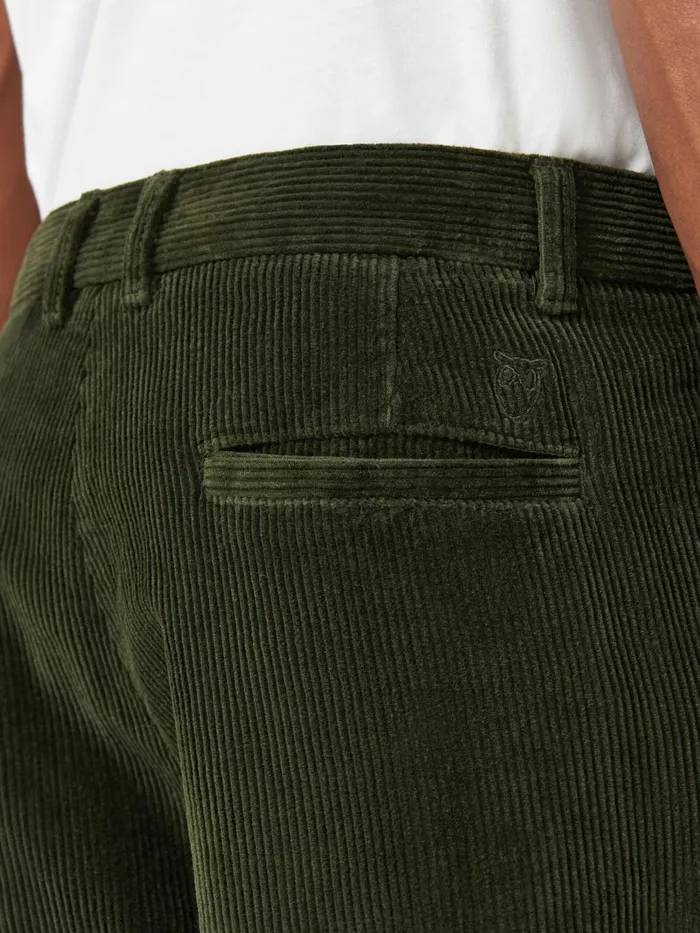 KnowledgeCotton Apparel Pants CHUCK Regular 8wales Corduroy Chino Pants Forrest Night 8211 Men KnowledgeCotton Apparel Pants CHUCK Regular 8wales Corduroy Chino Pants Forrest Night 8211 Men