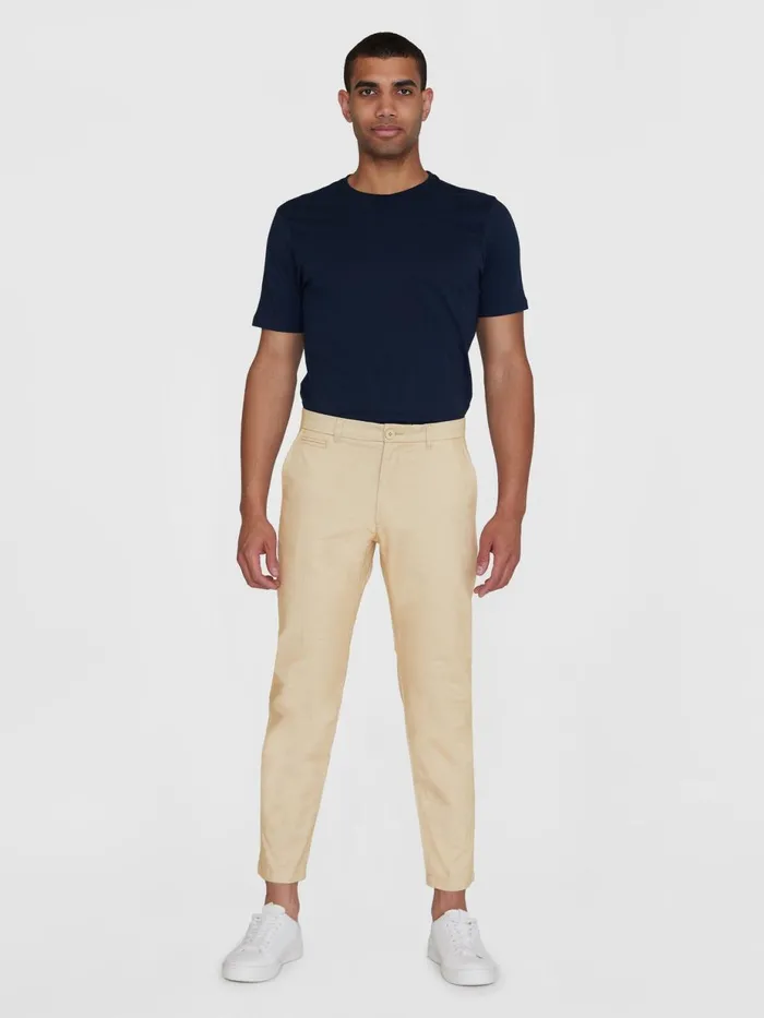 KnowledgeCotton Apparel Pants CHUCK Regular Twill Chino Pants Light Feather Gray 8211 Men KnowledgeCotton Apparel Pants CHUCK Regular Twill Chino Pants Light Feather Gray 8211 Men
