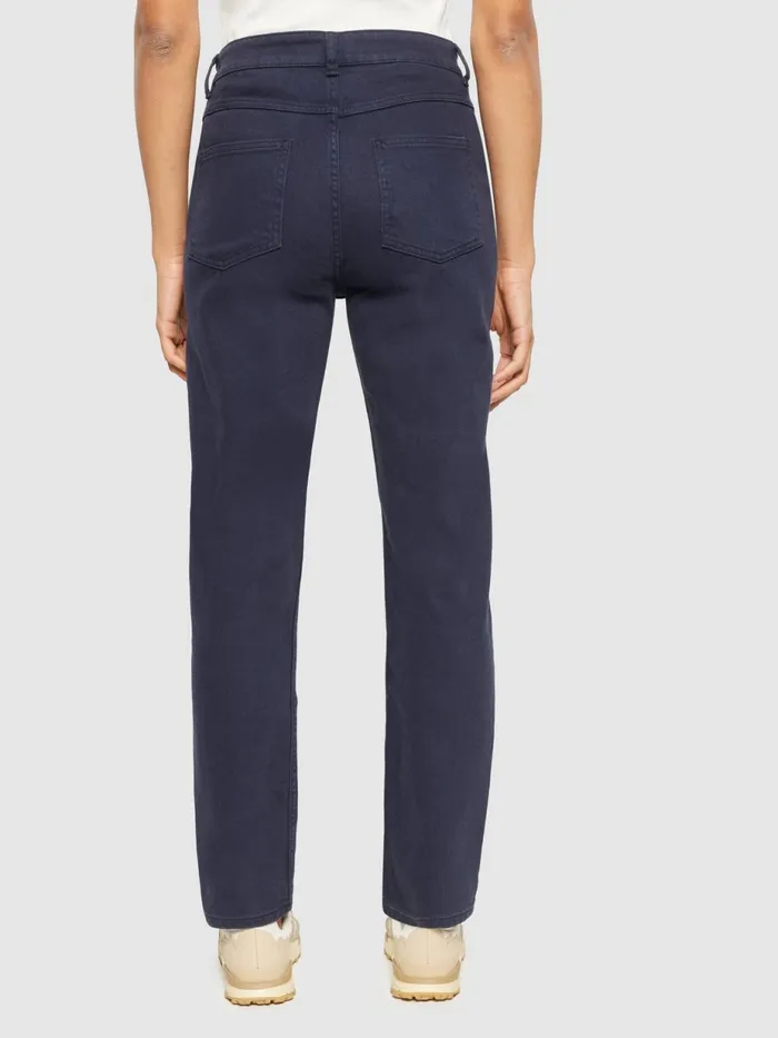 KnowledgeCotton Apparel Pants IRIS Mom Midrise Garment Dyed Twill 5pocket Pants Gotsvegan 8211 Women KnowledgeCotton Apparel Pants IRIS Mom Midrise Garment Dyed Twill 5pocket Pants Gotsvegan 8211 Women