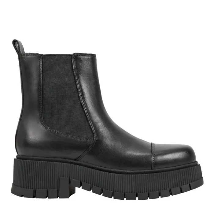 Marc Fisher Boots and Booties Women Bermida Lug Sole Bootie Black Leather