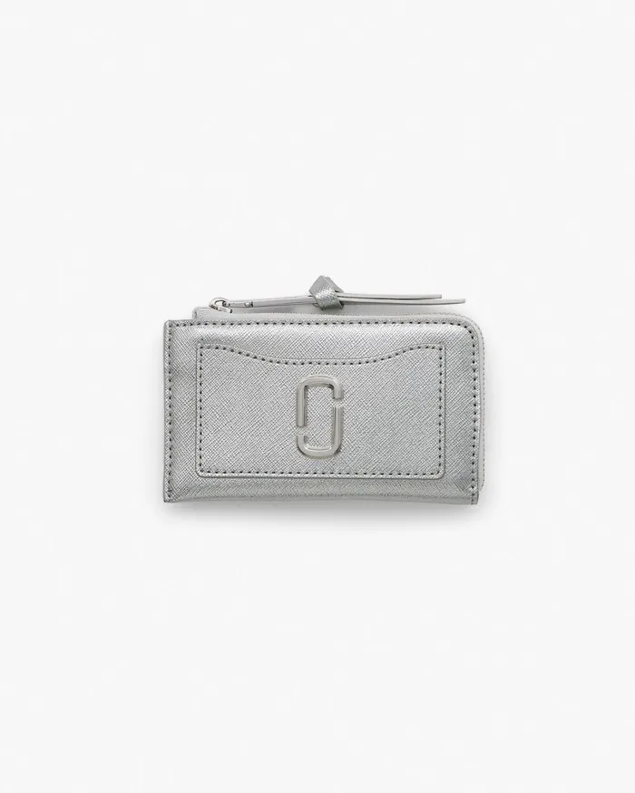 Marc Jacobs Small Wallets The Metallic Utility Snapshot Top Zip Multi Wallet Silver 8211 Women Marc Jacobs Small Wallets The Metallic Utility Snapshot Top Zip Multi Wallet Silver 8211 Women