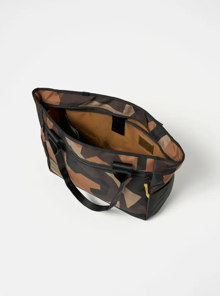 Masterpiece X Tote Bag In Camo Recycled Tech Canvas Men Universal Works Bags