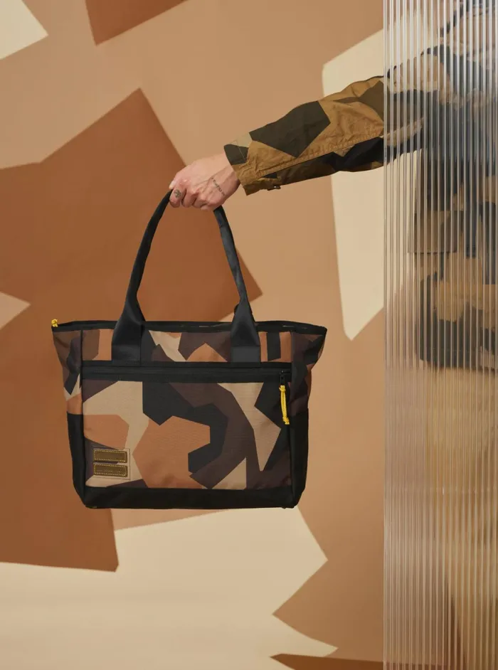 Masterpiece X Tote Bag In Camo Recycled Tech Canvas Men Universal Works Bags