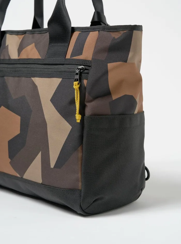 Masterpiece X Tote Bag In Camo Recycled Tech Canvas Men Universal Works Bags