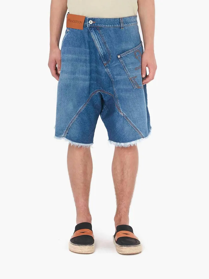 Men Denim JW Anderson TWISTED WORKWEAR DENIM SHORTS Light Blue Denim Men Denim JW Anderson TWISTED WORKWEAR DENIM SHORTS Light Blue Denim