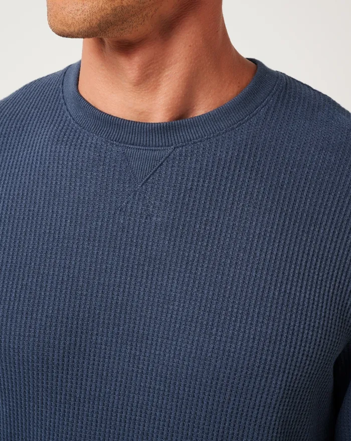 Men Hoodies and Sweatshirts TravisMathew NONREV LONG SLEEVE CREW Mood Indigovintage Indigo Men Hoodies and Sweatshirts TravisMathew NONREV LONG SLEEVE CREW Mood Indigovintage Indigo