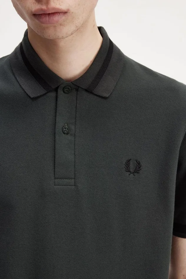 Men Made In EnglandM2 Night Greenblack Fred Perry Polo Shirts
