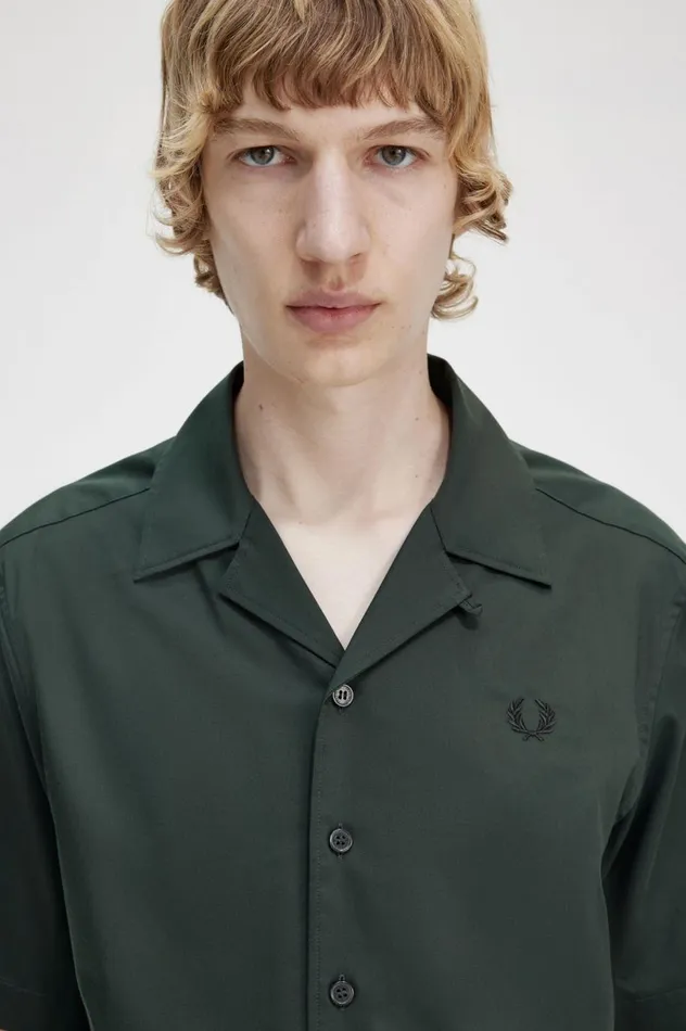 Men Ombre Revere Collar Shirt Night Green Fred Perry Shirts