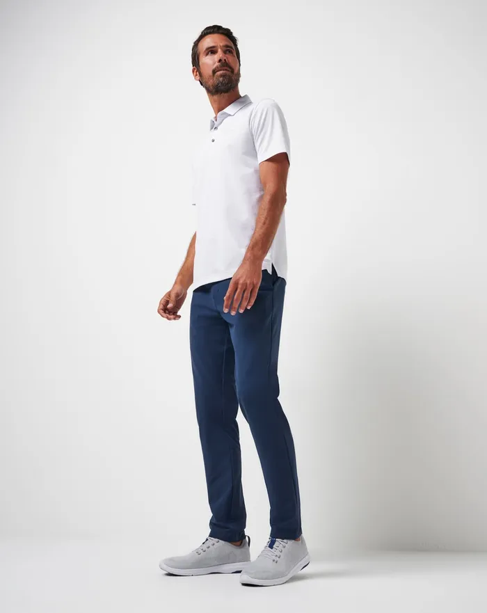 Men Pants TravisMathew OPEN TO CLOSE TECH CHINO PANT Dress Blues