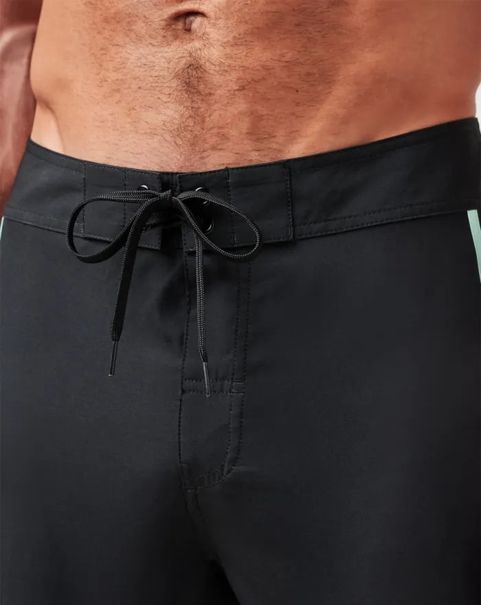 Men Shorts TravisMathew MAKING IT REEF BOARDSHORT Black