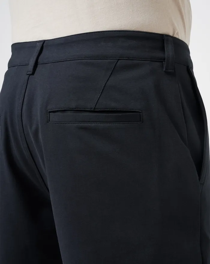 Men Shorts TravisMathew STRETCHKNIT SHORT 8IN Black