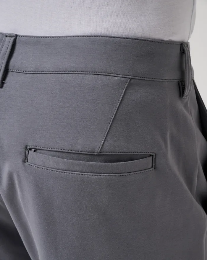 Men Shorts TravisMathew STRETCHKNIT SHORT 8IN Quiet Shade