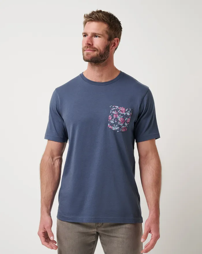 Men Tees TravisMathew FLOURISH POCKET TEE Mood Indigovintage Indigo