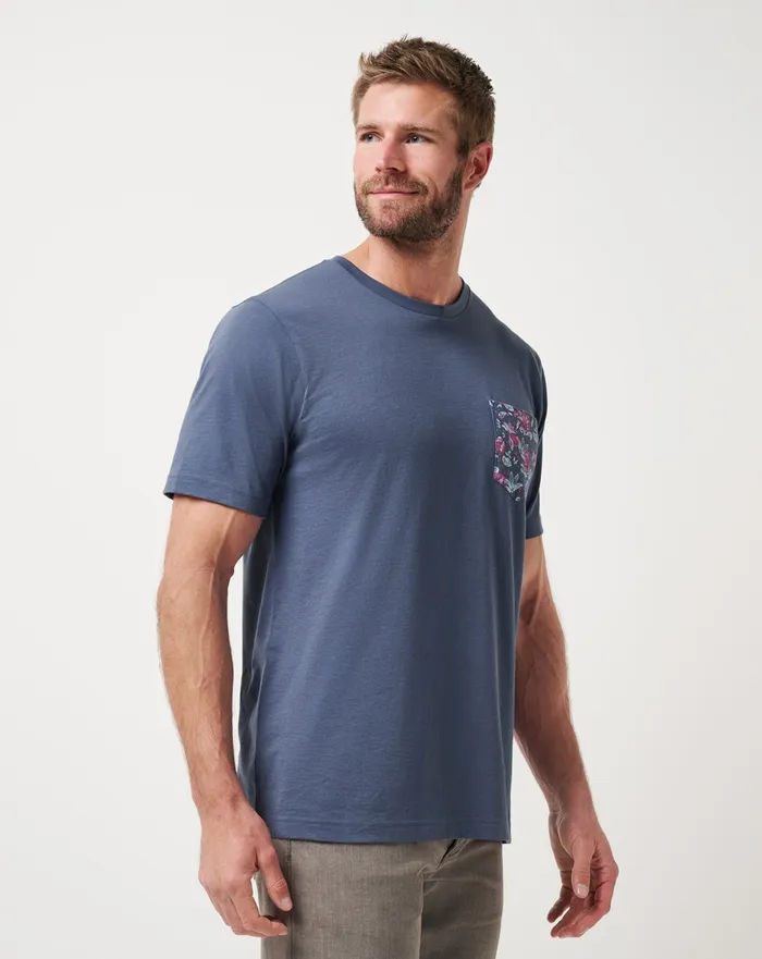 Men Tees TravisMathew FLOURISH POCKET TEE Mood Indigovintage Indigo