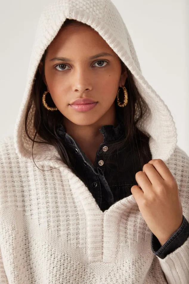 MottLongSleeve Sweater Clothing Baandsh Sweaters and Cardigans