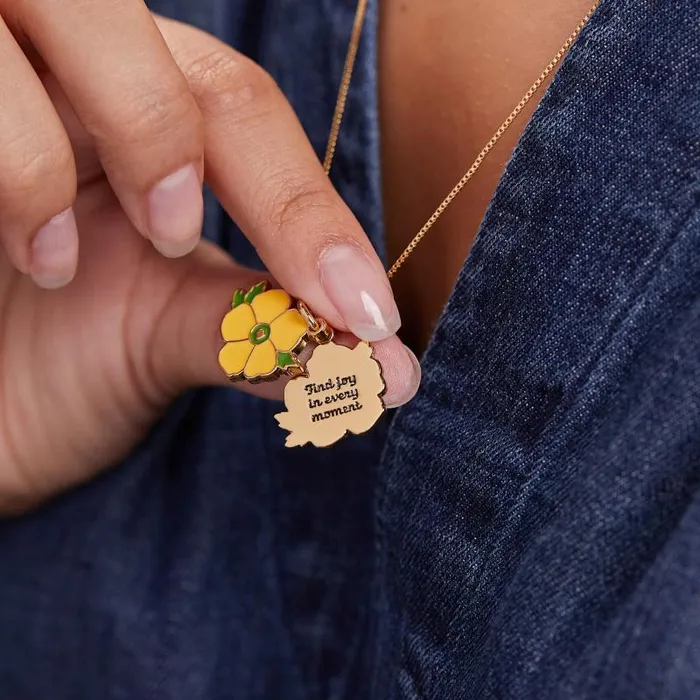 Necklaces Women Alex And Ani Buttercup Flower 039Find Joy In Every Moment039 Necklace Gold