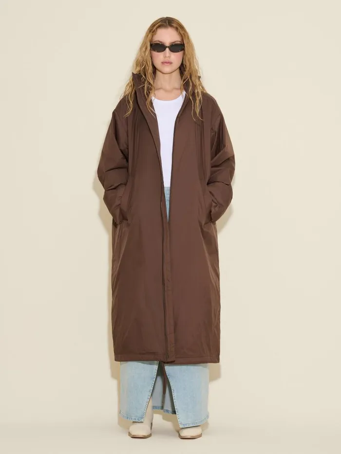 Outerwear Women Holzweiler Steilia Light Fill Long Jacket Brown