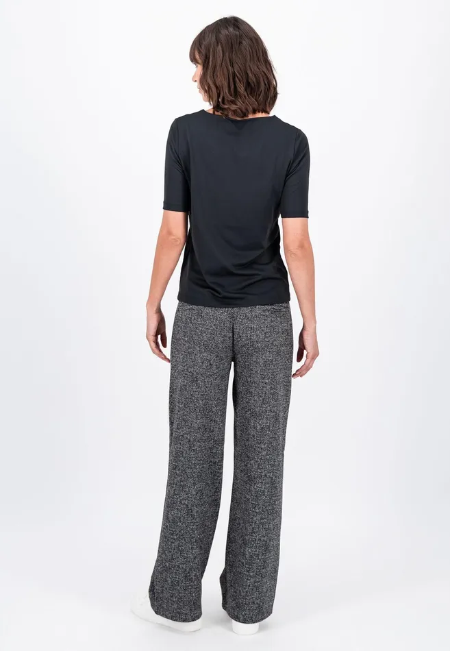 Pants Women FYNCHHATTON Just Cut Pants With A Structural Pattern Black