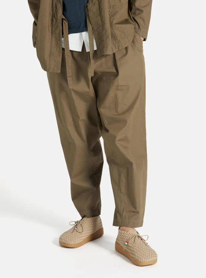 Pleated Track Pant In Khaki Broad Cloth Men Universal Works Trousers
