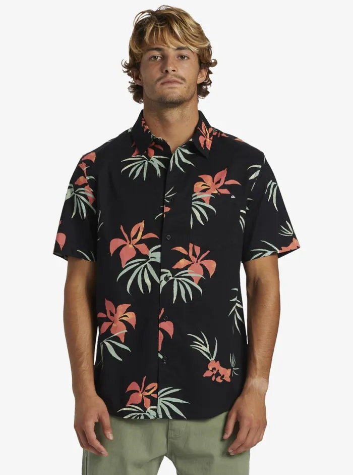Quiksilver Apero Classic Short Sleeve Woven Shirt Black Aop Mix Bag Ss Mens Shirts and Polos Quiksilver Apero Classic Short Sleeve Woven Shirt Black Aop Mix Bag Ss Mens Shirts and Polos