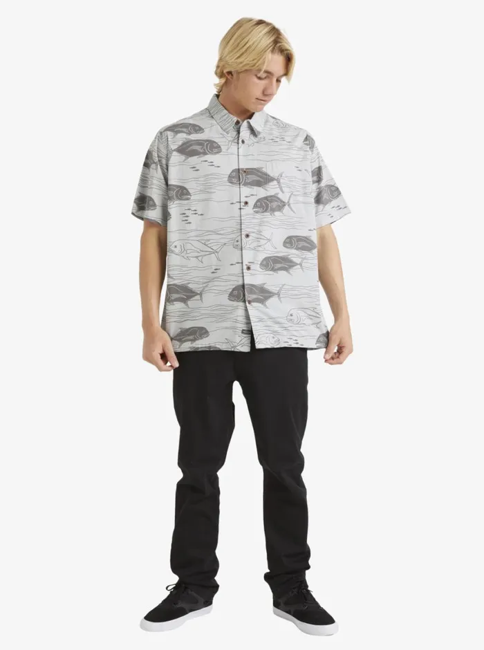 Quiksilver Dive Sites Woven Shirt Harbor Mist Dive Sites MensWaterman Shirts and Polos Quiksilver Dive Sites Woven Shirt Harbor Mist Dive Sites MensWaterman Shirts and Polos