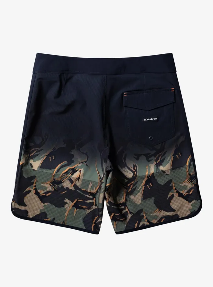 Quiksilver Highline Scallop 19034 Boardshorts Four Leaf Clover Mens Shorts and Amphibians Quiksilver Highline Scallop 19034 Boardshorts Four Leaf Clover Mens Shorts and Amphibians